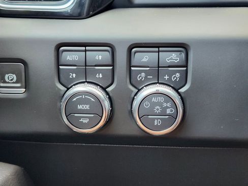 Used 2023 GMC Sierra 1500 Denali w/ Denali Reserve Package AWD/4WD image 21