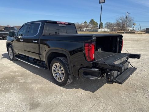 Used 2024 GMC Sierra 1500 Denali w/ Technology Package image 4