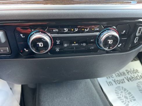 New 2026 GMC Sierra 1500 SLE image 25