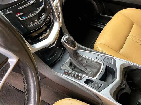 Used 2016 Cadillac SRX Luxury FWD image 15