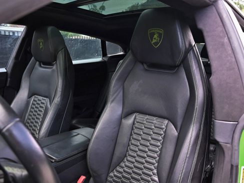 Used 2021 Lamborghini Urus image 19