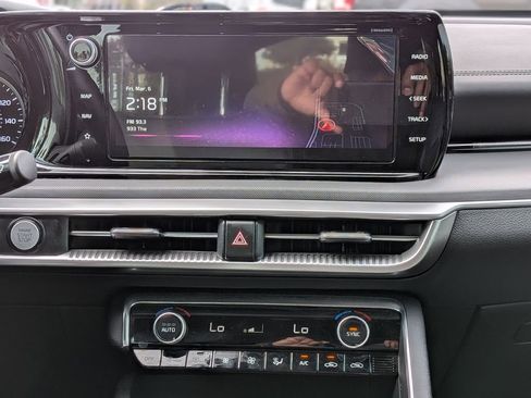 Used 2023 Kia K5 GT-Line w/ GT-Line Premium Package image 15