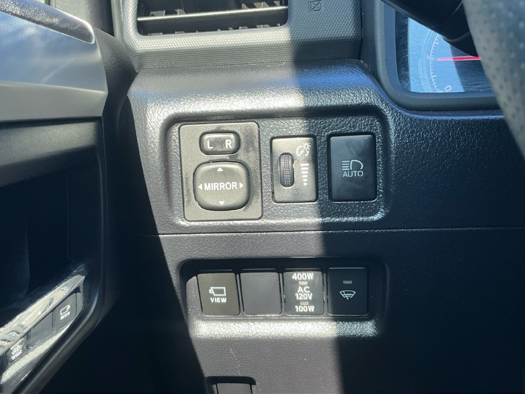 Used 2023 Toyota 4Runner Limited AWD/4WD image 20