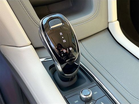 New 2025 Cadillac XT5 Premium Luxury w/ Technology Package image 17