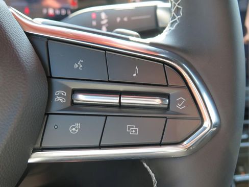 New 2026 Chevrolet Traverse High Country FWD image 18