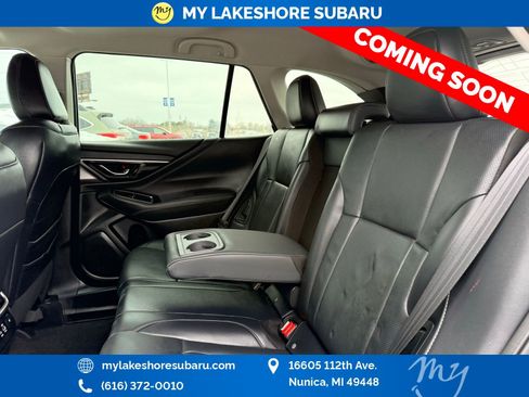 Used 2025 Subaru Outback Touring w/ Popular Package #2 image 13
