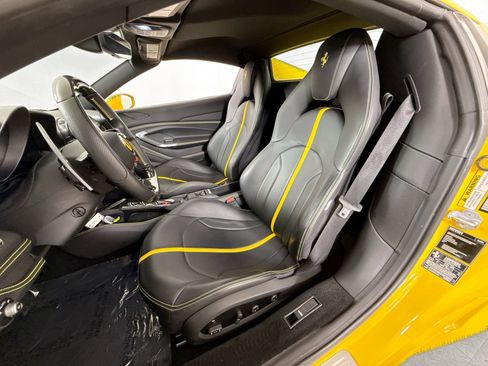 Certified 2022 Ferrari F8 Tributo RWD image 9