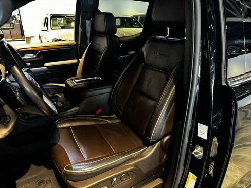 Used 2022 GMC Sierra 1500 Denali w/ Technology Package image 11