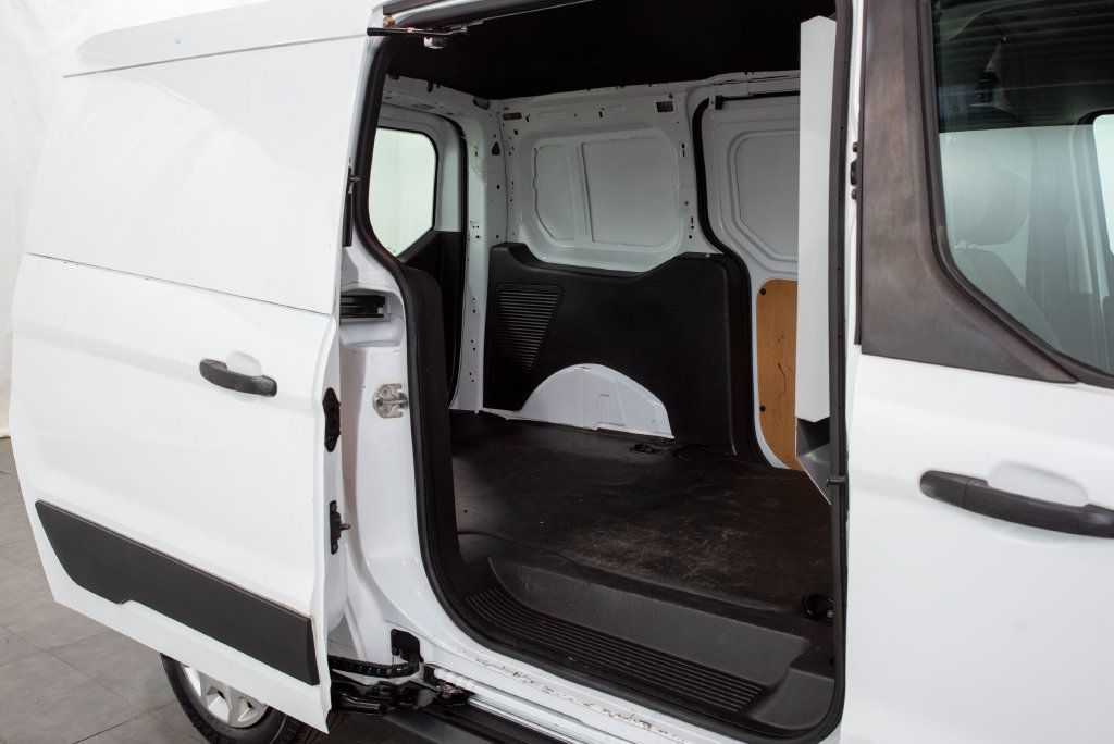 Used 2016 Ford Transit Connect XL FWD image 16