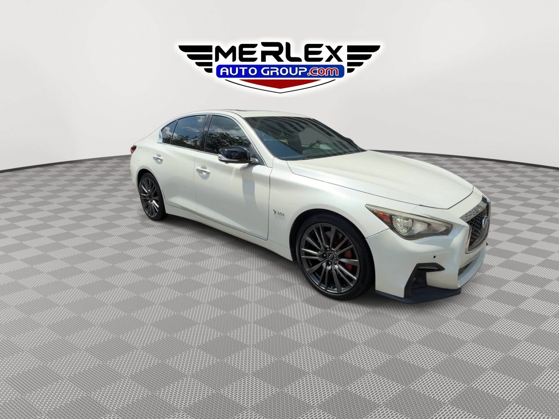 Used 2018 INFINITI Q50 Red Sport 400 RWD image 2