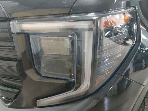 Used 2022 GMC Sierra 1500 Elevation w/ X31 Off-Road Package image 30