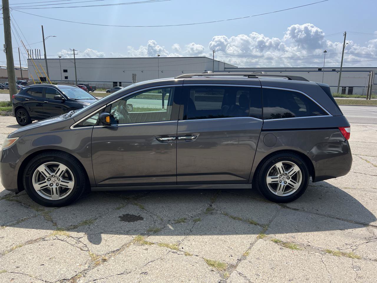 Used 2012 Honda Odyssey Touring image 11