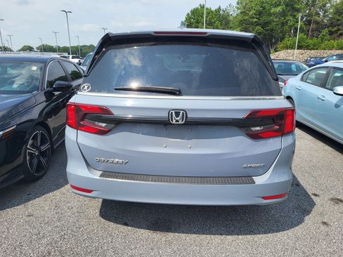 Used 2024 Honda Odyssey Sport image 5