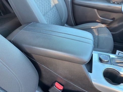 Used 2020 Chevrolet Blazer LT image 48