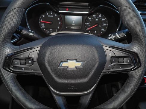 Certified 2022 Chevrolet TrailBlazer LT FWD image 30