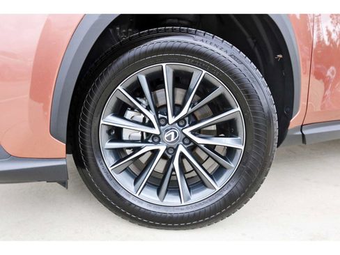 Used 2025 Lexus NX 250 FWD image 30