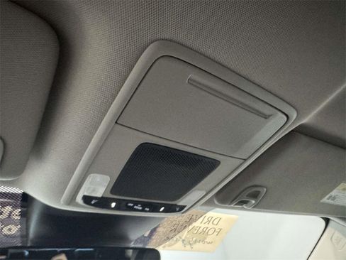 Used 2023 Honda Pilot EX-L image 28