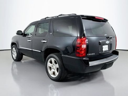Used 2011 Chevrolet Tahoe LTZ AWD/4WD image 7