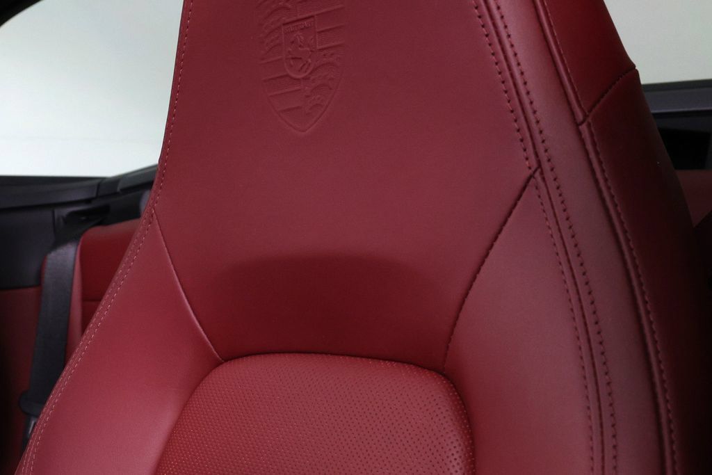 Used 2024 Porsche 911 Targa 4S AWD/4WD image 41