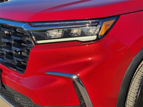 Certified 2023 Honda Pilot Elite image 24