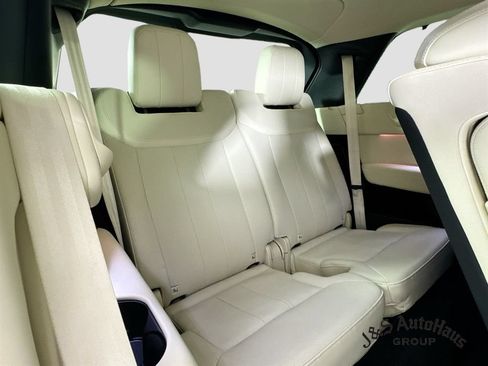 Used 2022 Land Rover Range Rover Long Wheelbase SE AWD/4WD image 35