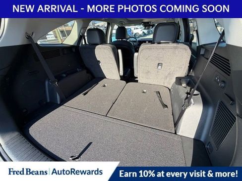 Used 2025 Kia Sorento SX image 11