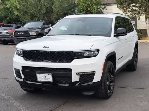 New 2025 Jeep Grand Cherokee L Limited w/ Luxury Tech Group II image 4