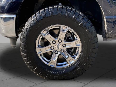 Used 2022 Ford F150 XLT w/ Equipment Group 302A High AWD/4WD image 11
