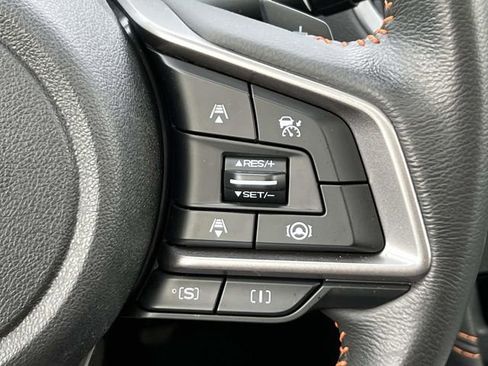 Used 2023 Subaru Crosstrek 2.0i Premium image 21