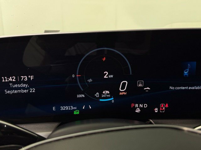 Certified 2024 Cadillac Lyriq Luxury AWD/4WD image 20