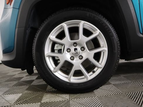 Used 2021 Jeep Renegade Latitude image 30