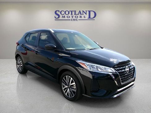 Used 2024 Nissan Kicks SV FWD image 4
