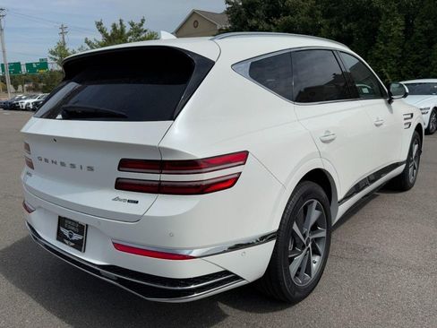 Certified 2025 Genesis GV80 3.5T Advanced image 3