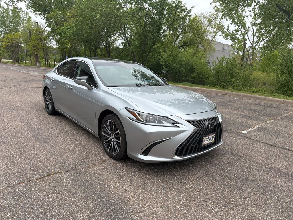 Certified 2023 Lexus ES 350 w/ Premium Package FWD image 8