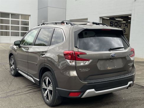 Used 2020 Subaru Forester Touring w/ Popular Package #2 AWD/4WD image 3