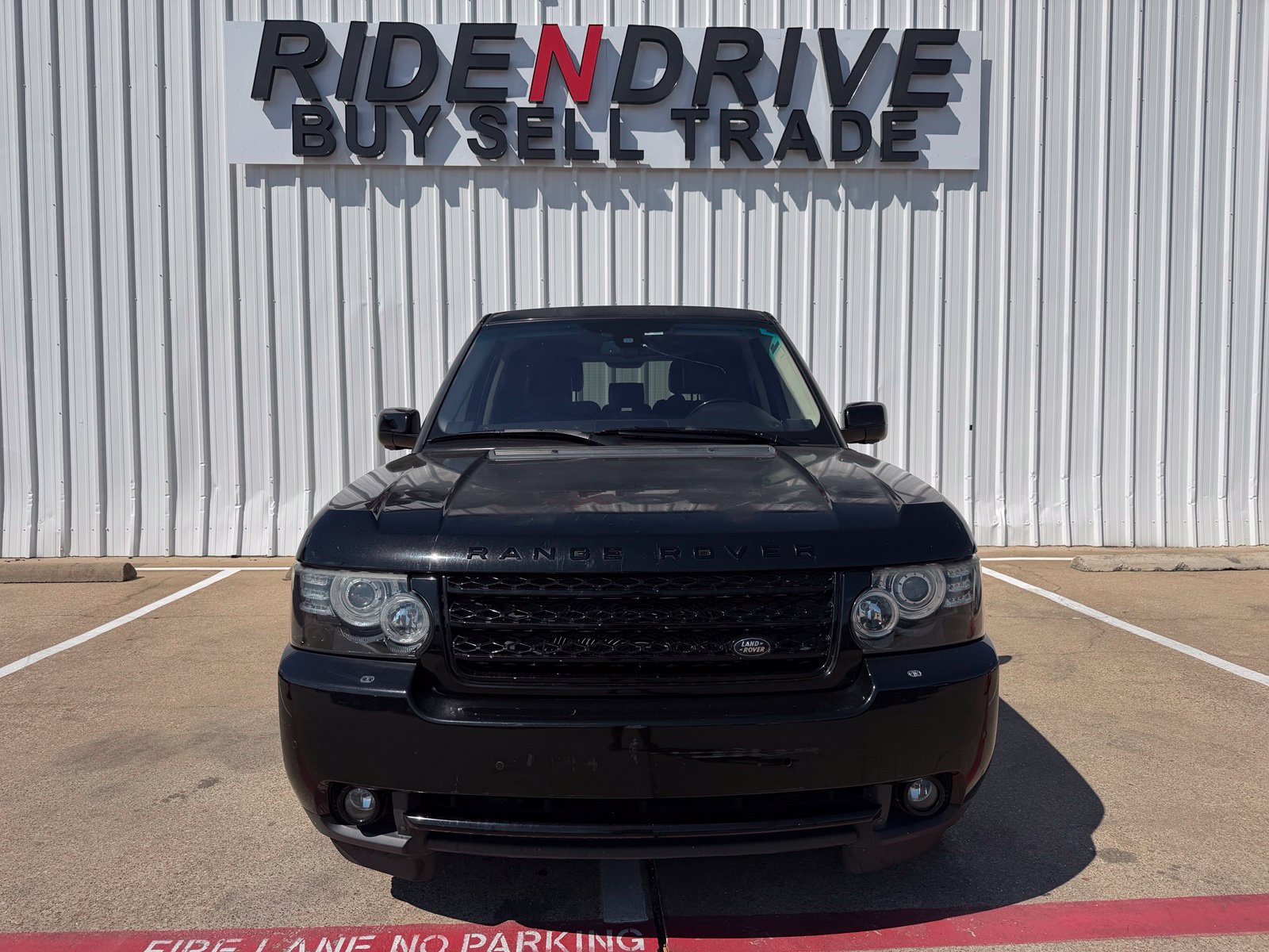 Used 2012 Land Rover Range Rover Supercharged AWD/4WD image 10