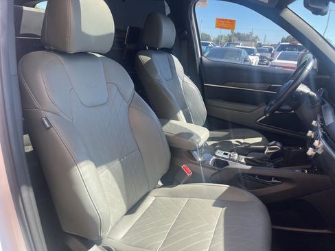 Used 2023 Kia Telluride EX X-Line image 39