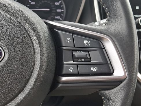 Certified 2025 Subaru Ascent Premium AWD/4WD image 22