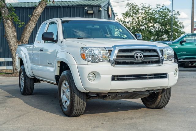 Used 2007 Toyota Tacoma PreRunner w/ SR5 Pkg #2 RWD image 8