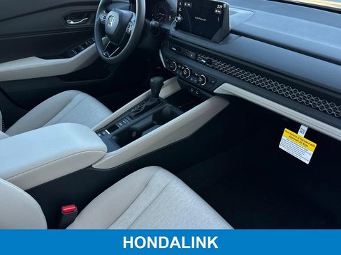 Certified 2026 Honda Accord SE image 17