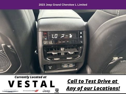 Used 2023 Jeep Grand Cherokee L Limited w/ Black Appearance Package image 26
