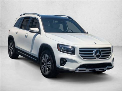 Used 2026 Mercedes-Benz GLB 250 image 6