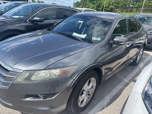 Used 2010 Honda Crosstour EX-L image 2