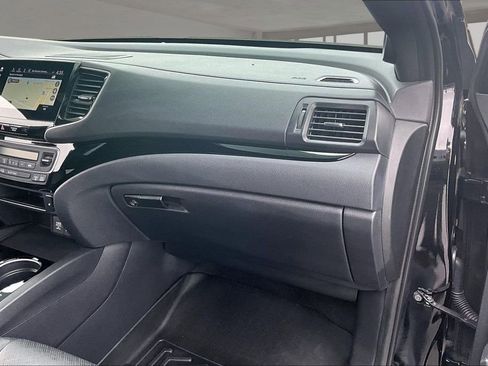 Used 2019 Honda Passport Touring image 26