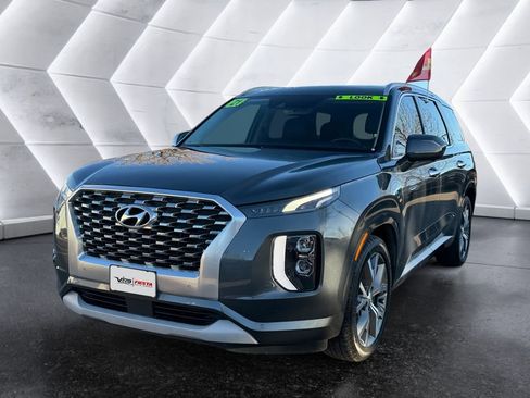 Used 2021 Hyundai Palisade Limited w/ Cargo Package AWD/4WD image 3