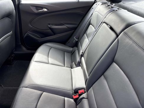 Used 2017 Chevrolet Cruze Premier image 16