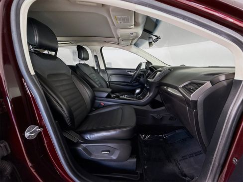 Used 2018 Ford Edge SEL w/ Equipment Group 201A image 29