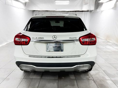 Used 2019 Mercedes-Benz GLA 250 4MATIC image 5