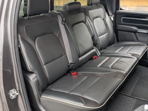 Used 2022 RAM 1500 Laramie w/ Sport Appearance Package image 19