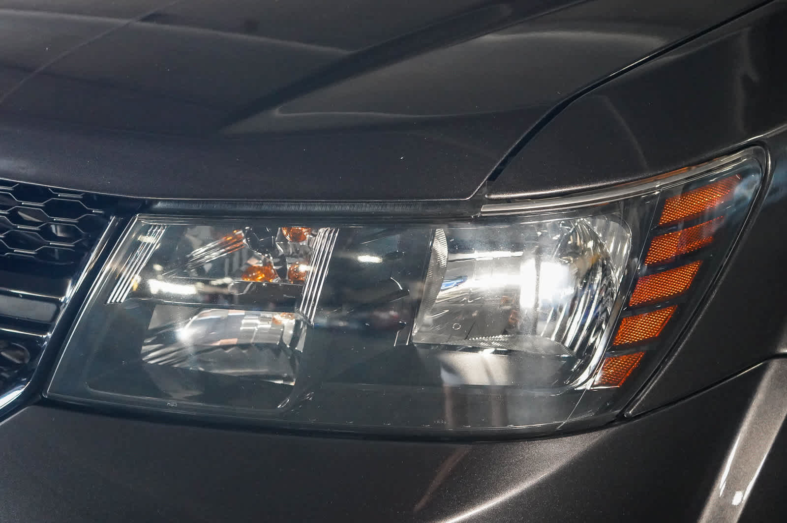 Used 2019 Dodge Journey SE w/ Premium Group FWD image 10